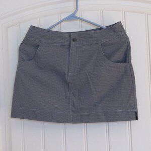 nwot Avia Black/White Check SKORT XS (K569)